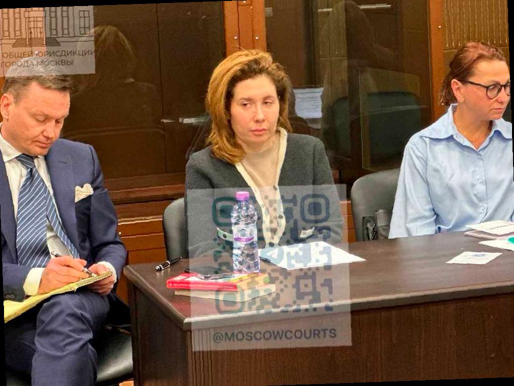 Супруга бывшего мэра Сочи подает иски против СИЗО