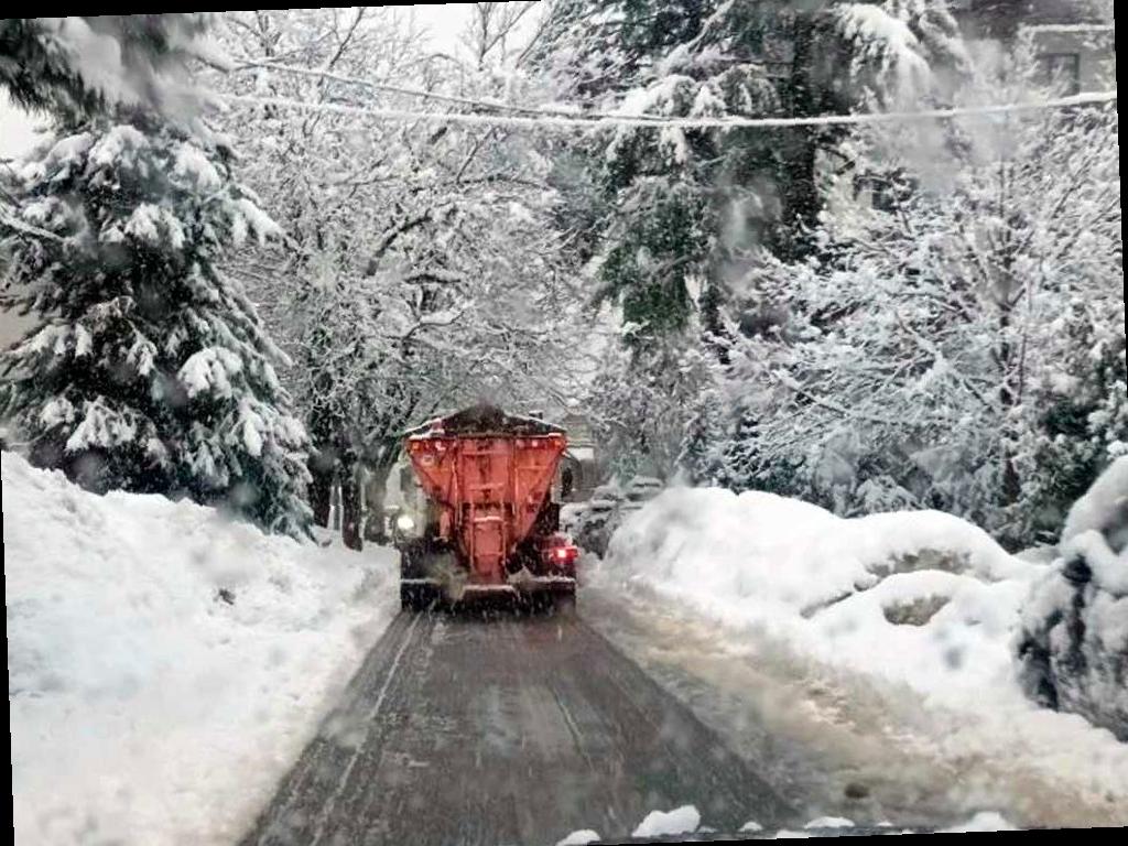 Сочи готовится к очистке от снежных завалов