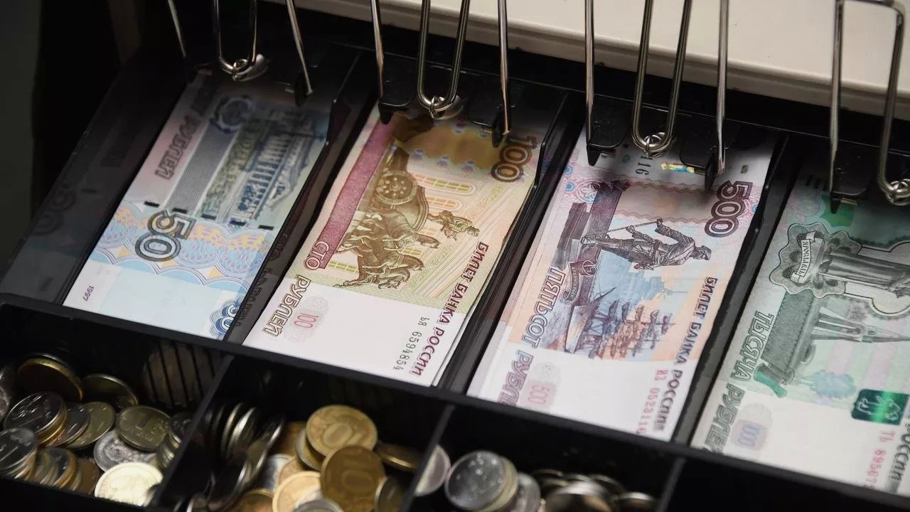 Ужесточение контроля за операциями с наличными в России
