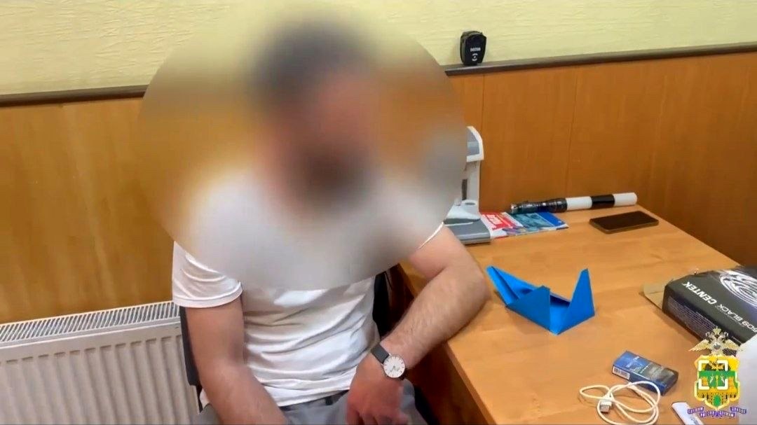 Задержание мужчины с наркотиками в Сочи на посту «Магри