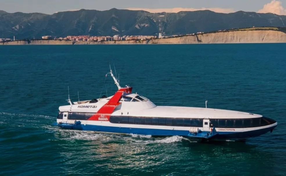 Скоростное судно «Комета 120М» начало рейсы между Сириусом и Сочи