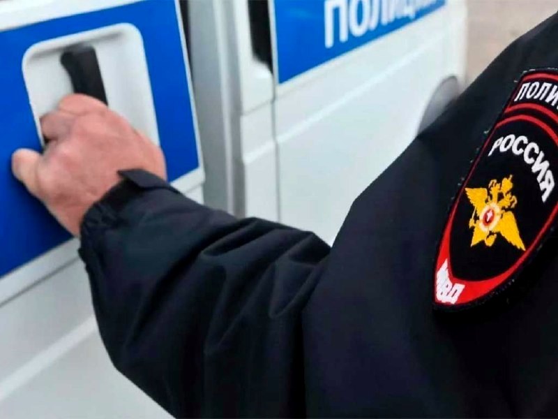 В Сочи водитель без документов угнал чужую машину, пока хозяин спал
