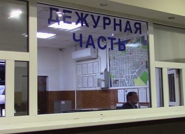 В Сочи женщину подозревают в хищении 150 тысяч рублей из сейфа работодателя